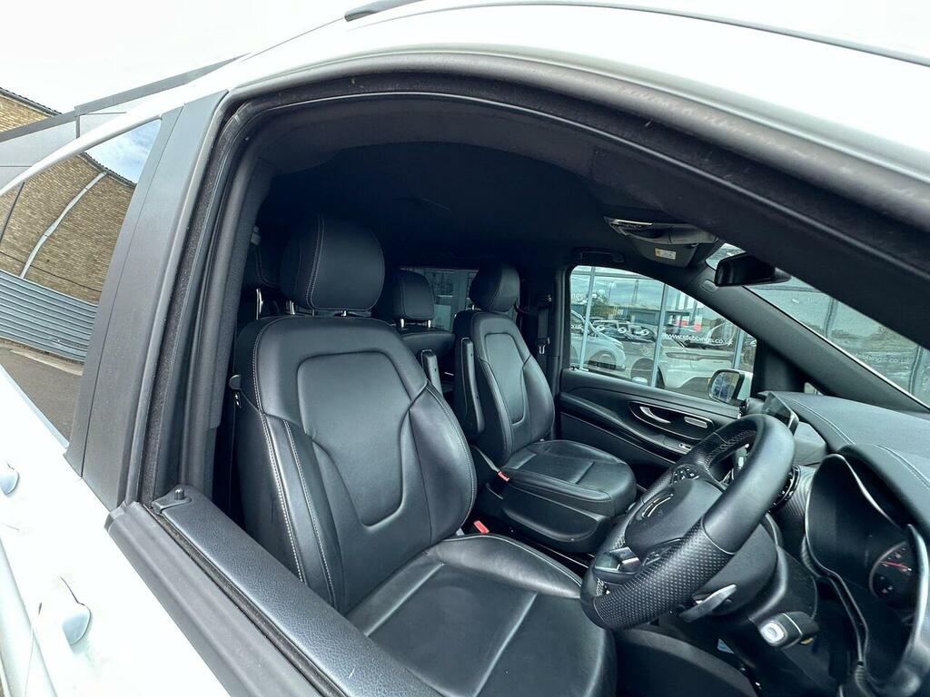 Mercedes-Benz V Class 2.0 V300d Amg Line G-tronic Euro 6 Ss  #2