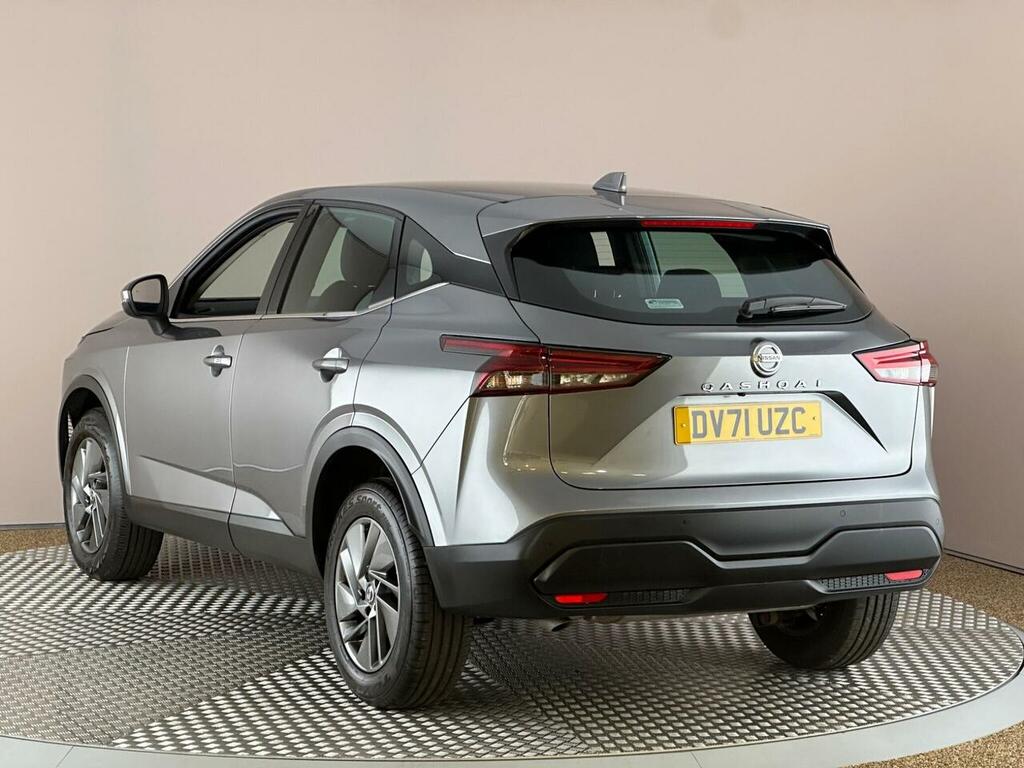 Nissan Qashqai 1.3 Dig-t Mhev Acenta Premium Euro 6 Ss  #6