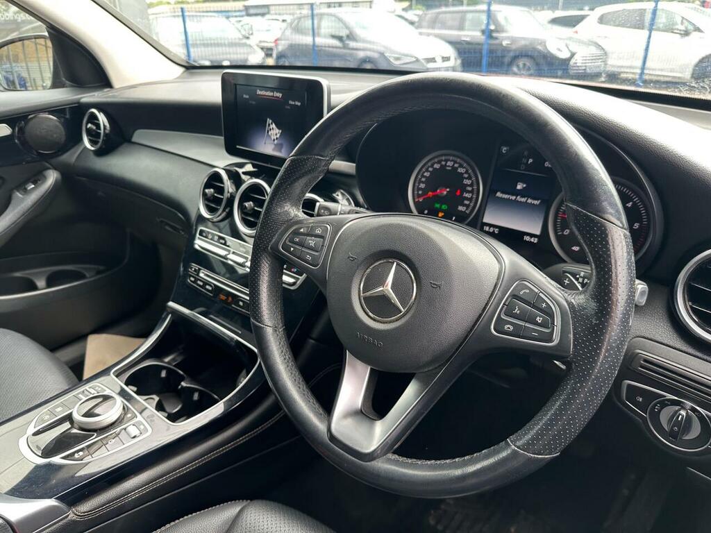 Mercedes-Benz GLC Class 2.1 Glc220d Urban Edition G-tronic 4Matic Euro 6 Red