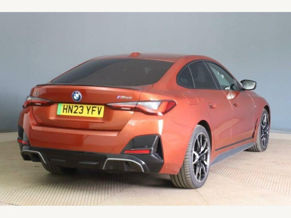 BMW i4 210Kw Edrive35 Sport 70Kwh Green #3