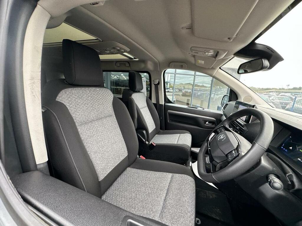 Toyota Proace Verso 75Kwh Design Medium Mpv Mwb  #2