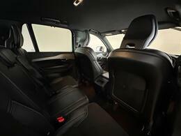 Volvo XC90 R Design Pro Black #43
