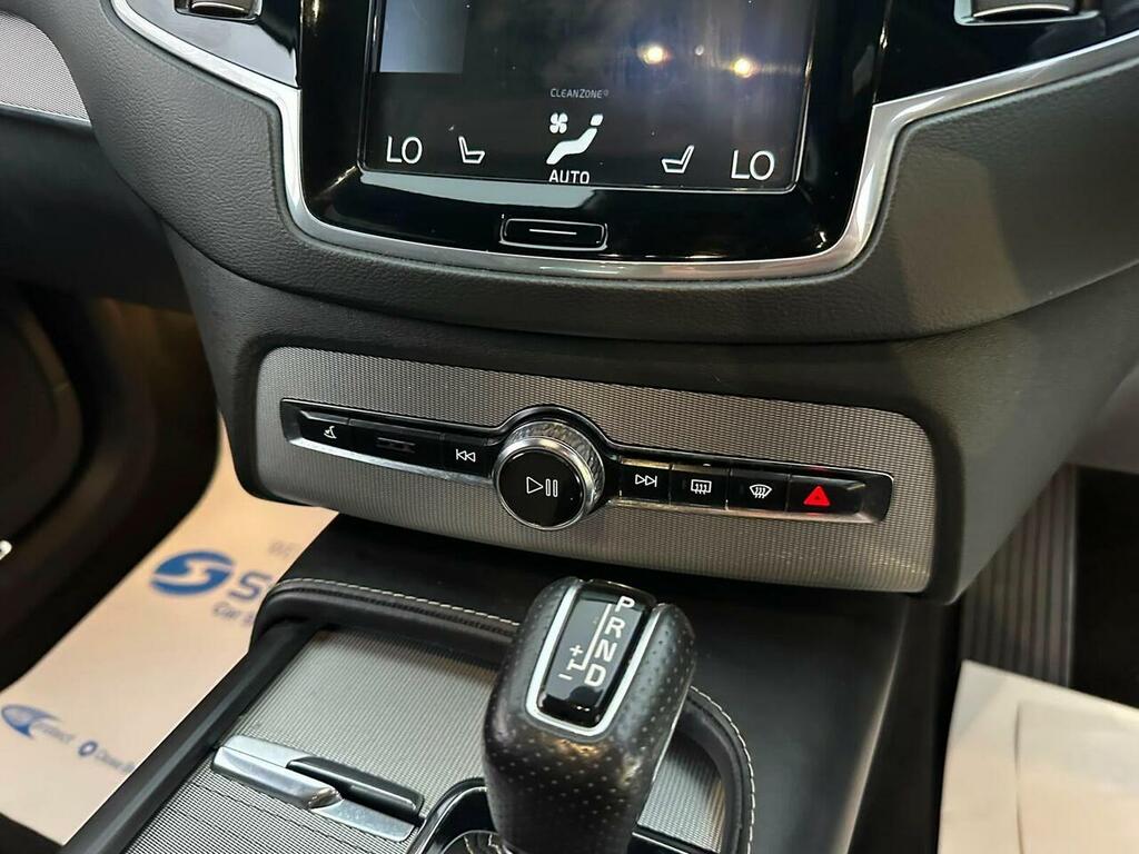 Volvo XC90 R Design Pro Black #10