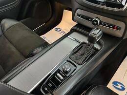 Volvo XC90 R Design Pro Black #39