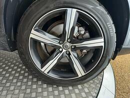 Volvo XC90 R Design Pro Black #52