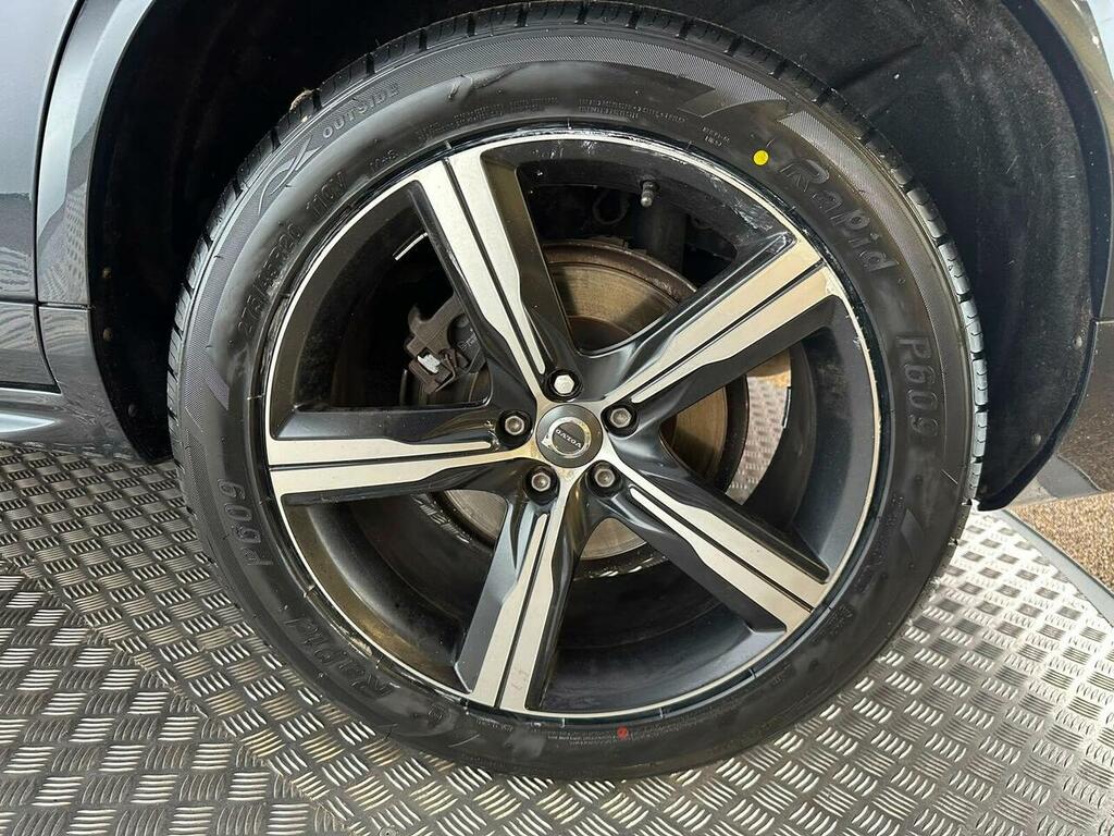 Volvo XC90 R Design Pro Black #24