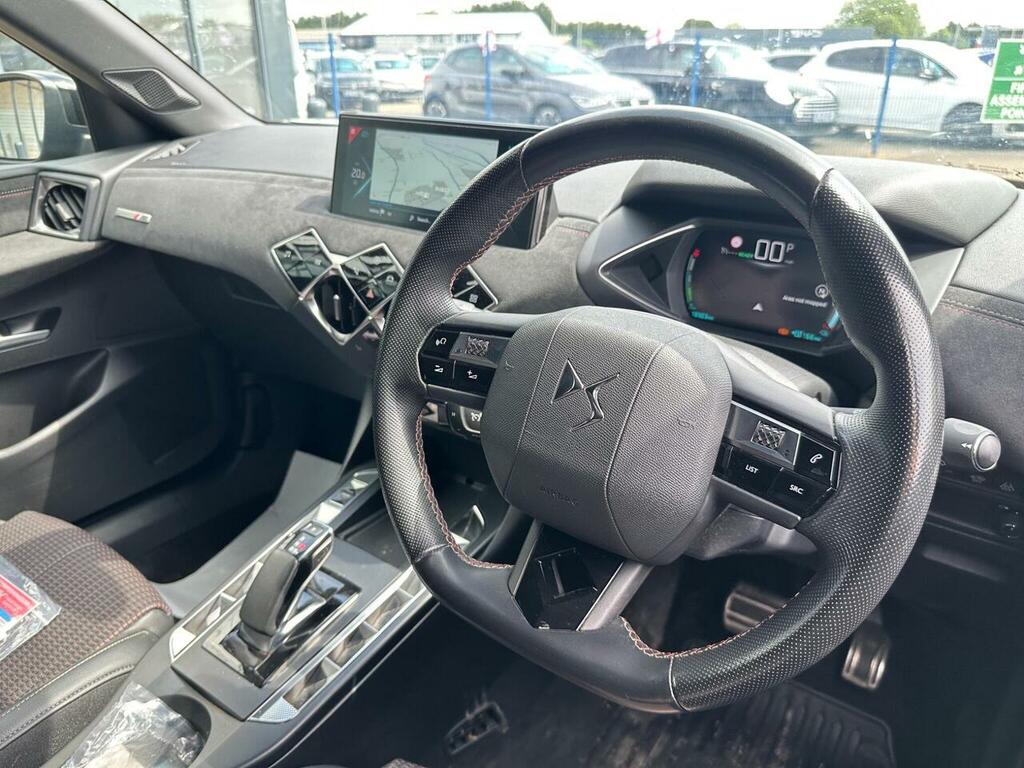 DS DS 3 Crossback E-tense 50Kwh Performance Line Crossback #3