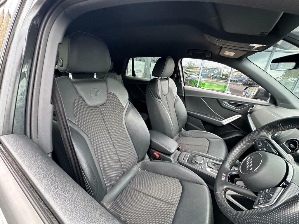 Audi Q2 1.5 Tfsi Cod 35 S Line S Tronic Euro 6 Ss WH19LVT Grey #3