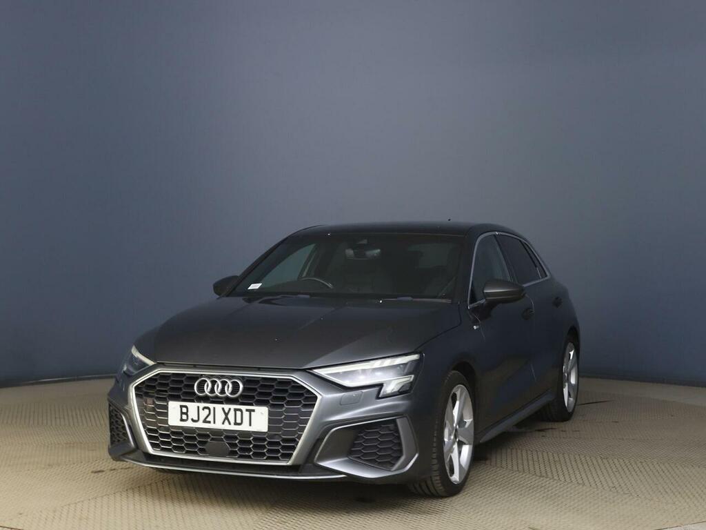 Audi A3 1.5 Tfsi 35 S Line Sportback Euro 6 Ss  #2