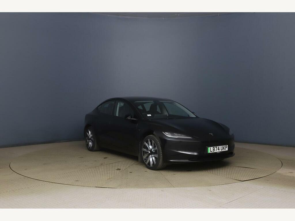 Tesla Model 3 Rwd
