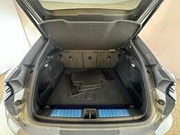 Porsche Macan Pdk  #64