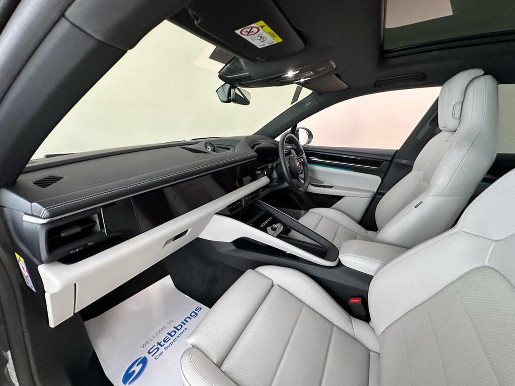 Porsche Macan Pdk  #30