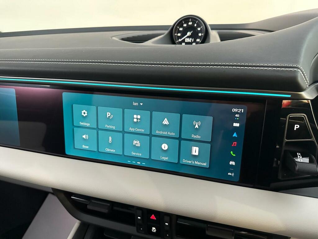 Porsche Macan Pdk  #16