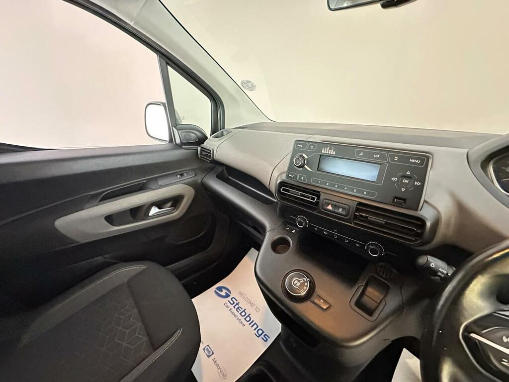 Peugeot Rifter Bluehdi Active Ss Grey #12