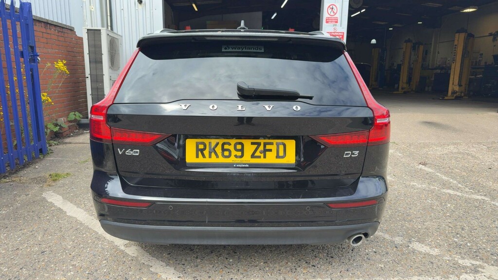 Volvo V60 D3 Momentum Pro RK69ZFD #3