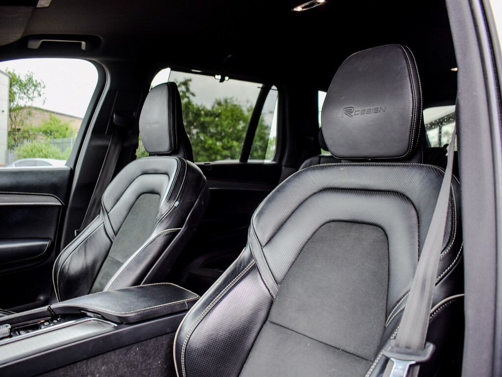 Volvo XC90 R-design Blue #14
