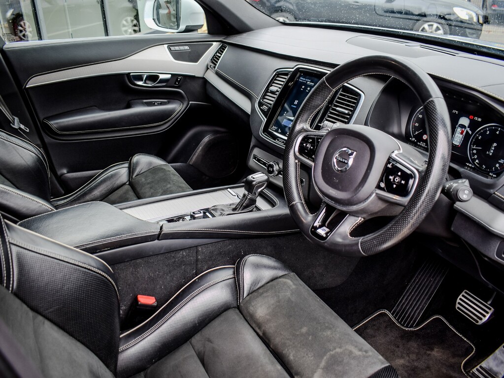 Volvo XC90 R-design Blue #8