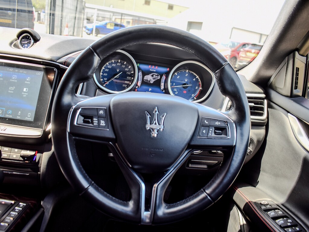 Maserati Ghibli V6 Black #21