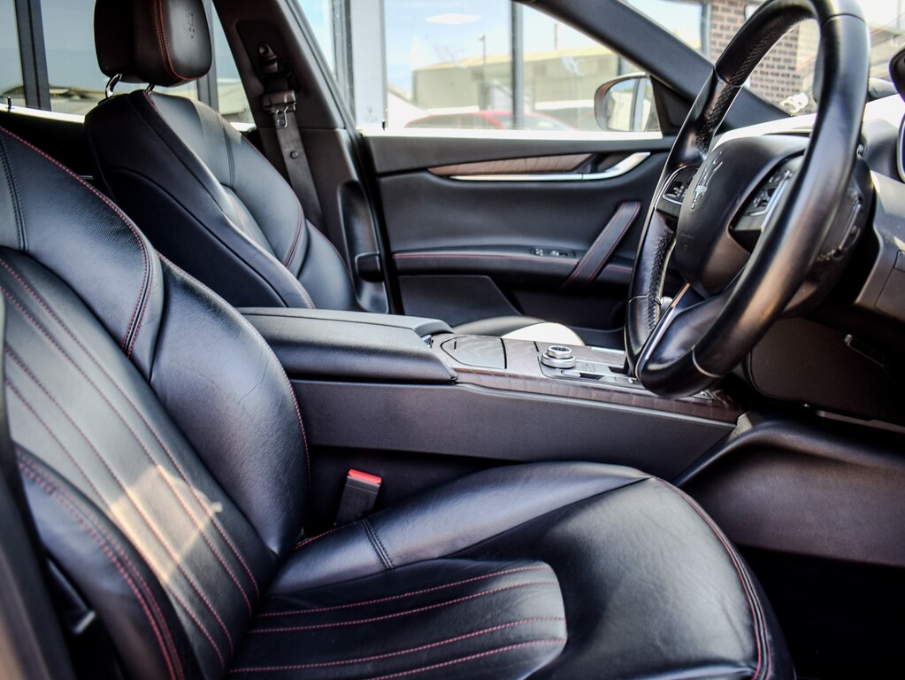 Maserati Ghibli V6 Black #8