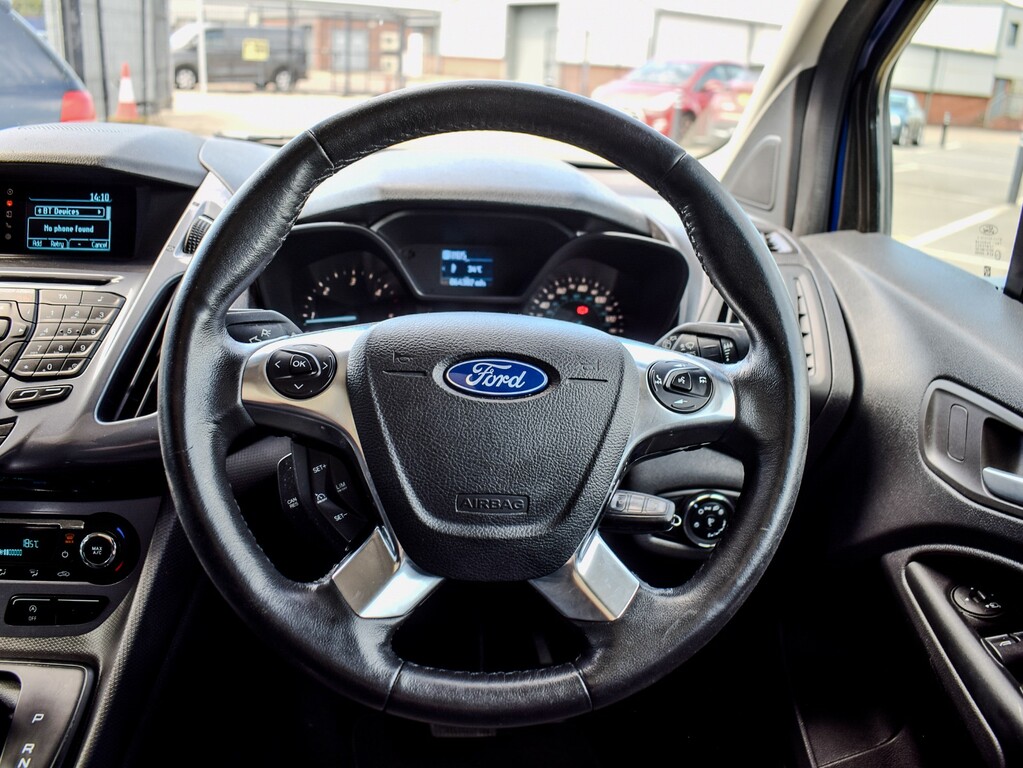 Ford Tourneo Connect Mpv 1.5 Tdci Titanium 2016 Black #17