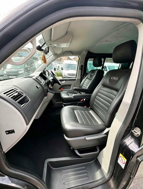 Volkswagen Transporter 2.0 Bitdi 180Ps Highline Van Grey #14