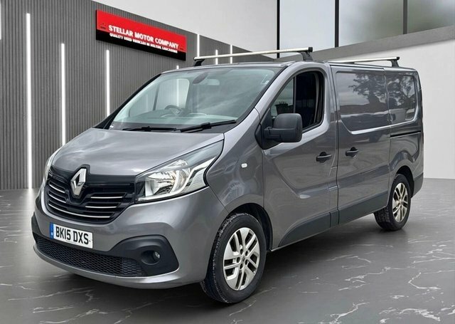 Renault Trafic 2015 1.6 Dci Energy 27 Sport Swb Standard Roof Eur Grey #4