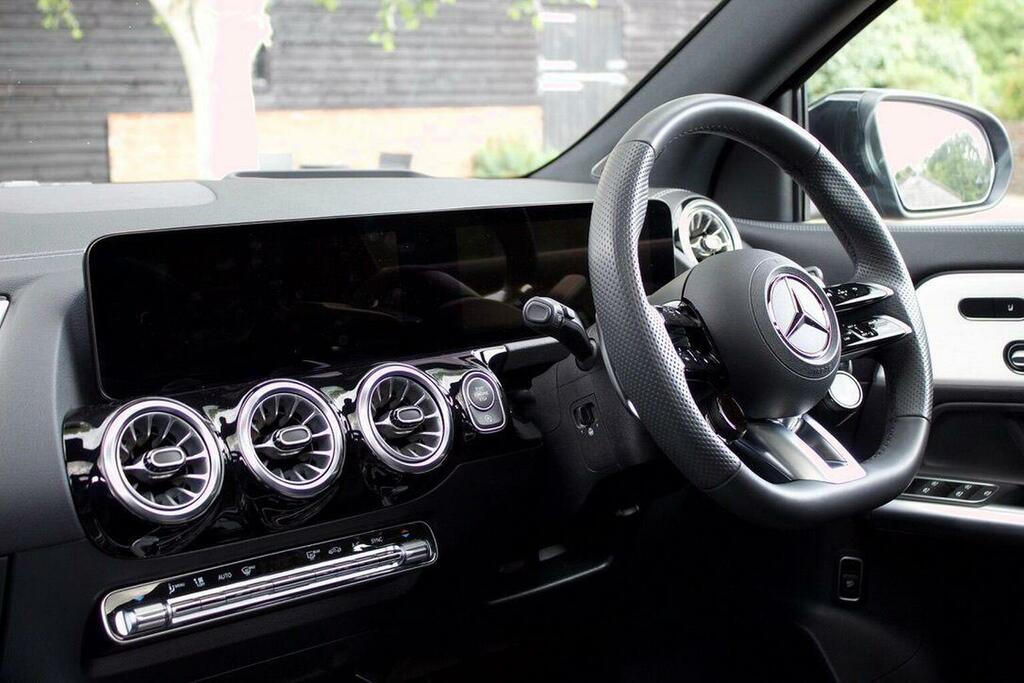 Mercedes-Benz GLA Class 2.0 Gla35 Mhev Amg Premium Plus 8G-dct 4Matic Eu Black #3