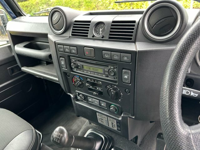 Land Rover Defender 2.2 Tdci Xs Utility Wagon Double Cab Ma Blue #4