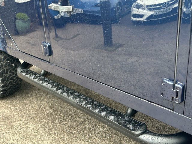 Land Rover Defender Estate #12