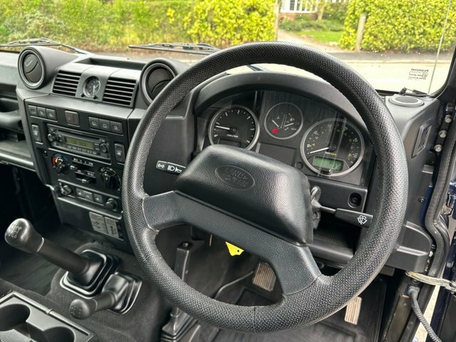 Land Rover Defender Estate #17