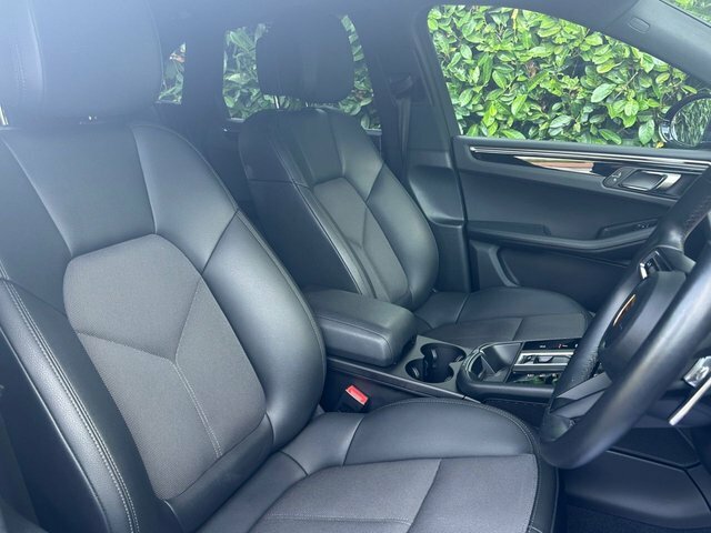 Porsche Macan 2.9T V6 S Suv Pdk 4Wd Euro 6 Ss 380 Black #4