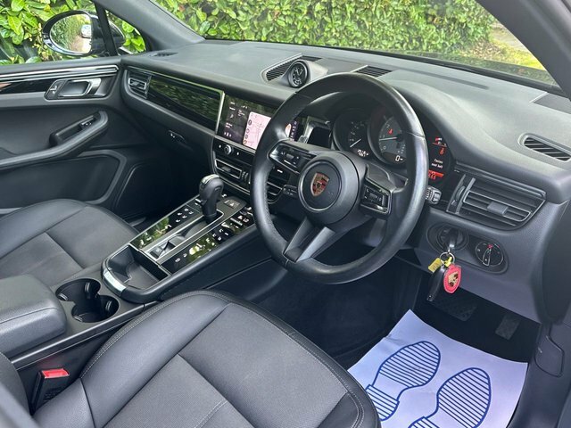 Porsche Macan 2.9T V6 S Suv Pdk 4Wd Euro 6 Ss 380 Black #2