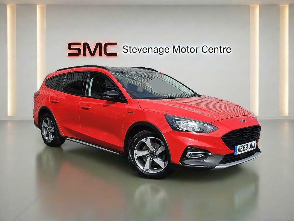 Ford Focus Active Red