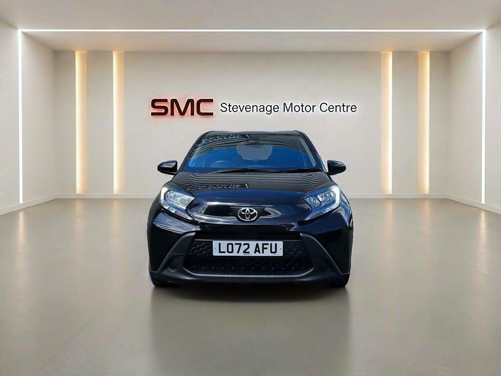 Toyota Aygo X Pure Black #3