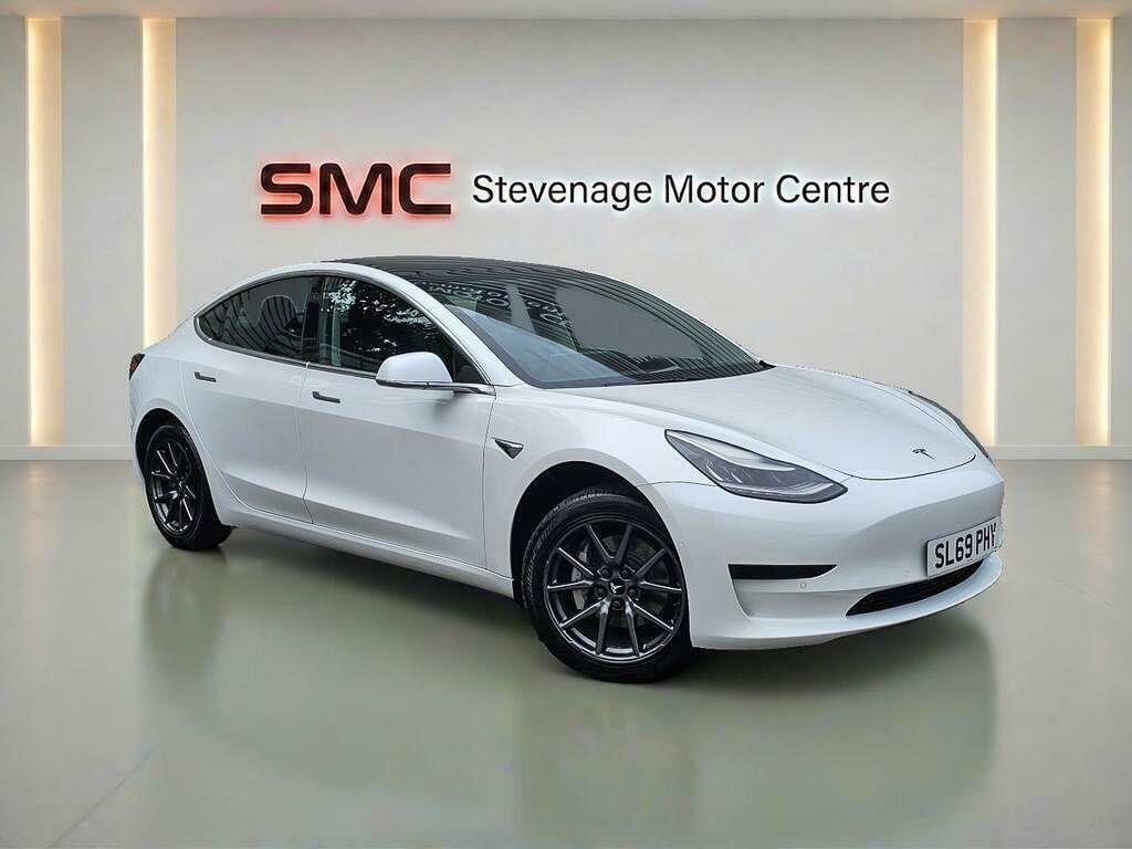 Tesla Model 3 Standard Range Plus White