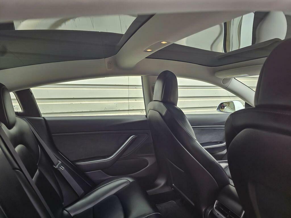 Tesla Model 3 Standard Range Plus White #4