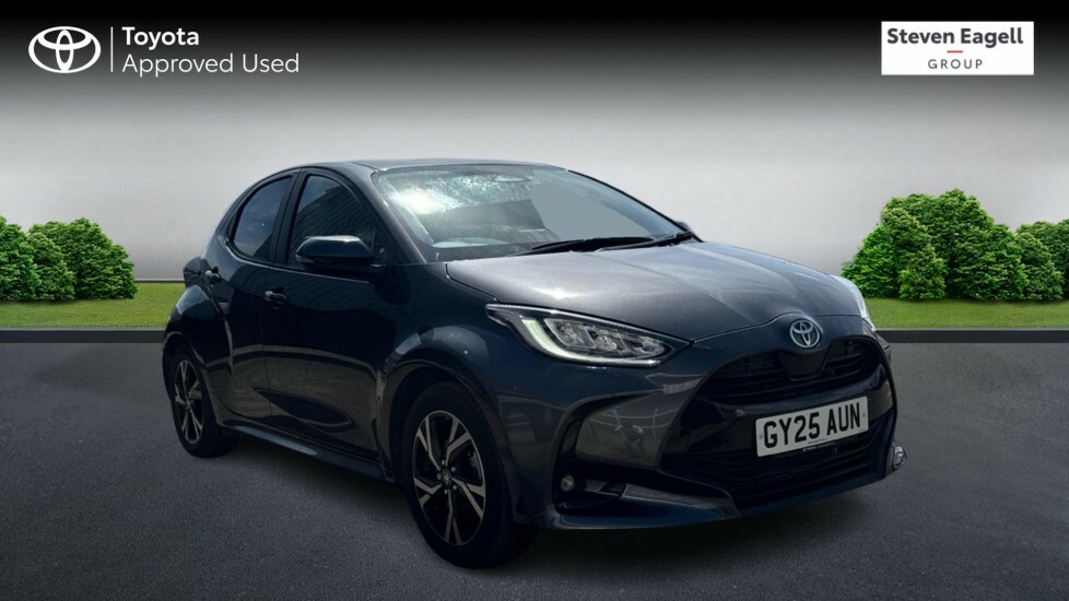 Toyota Yaris 1.5 Vvt-h Design E-cvt Euro 6 Ss Grey