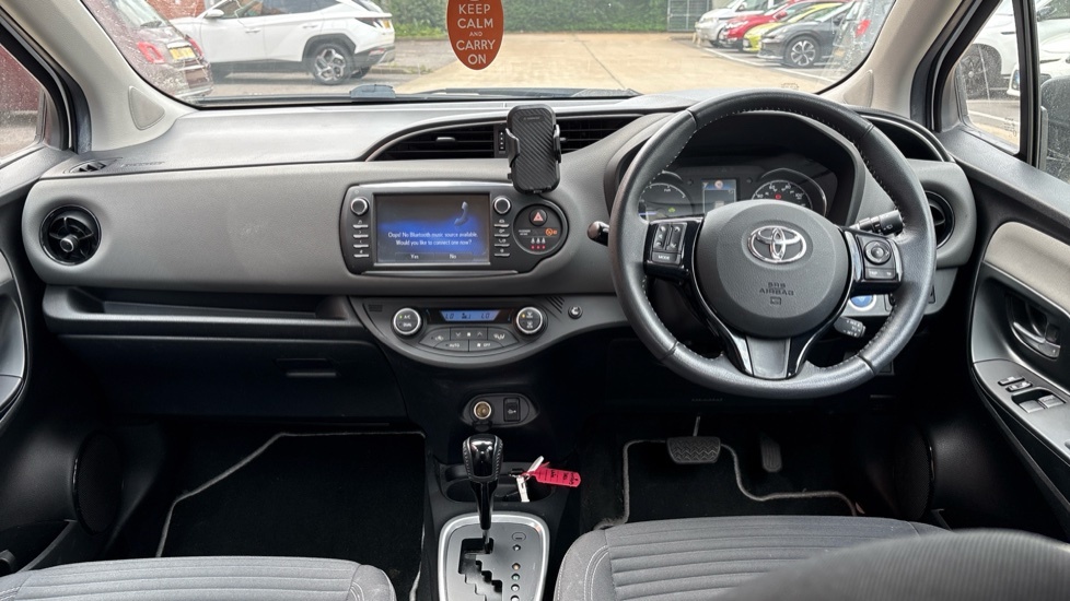 Toyota Yaris 1.5 Vvt-h Icon Tech E-cvt Euro 6 Ss LW17GPY White #6
