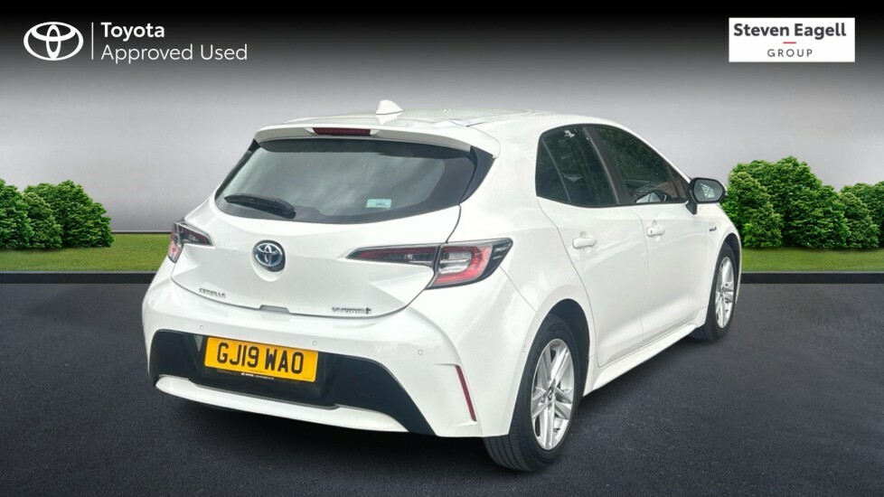 Toyota Corolla 1.8 Vvt-h Icon Tech Cvt Euro 6 Ss GJ19WAO White #2
