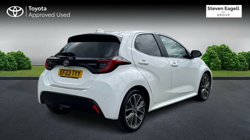 Toyota Yaris 1.5 Vvt-h Excel Hatchback Hybrid E-cvt EF23TYY White #2