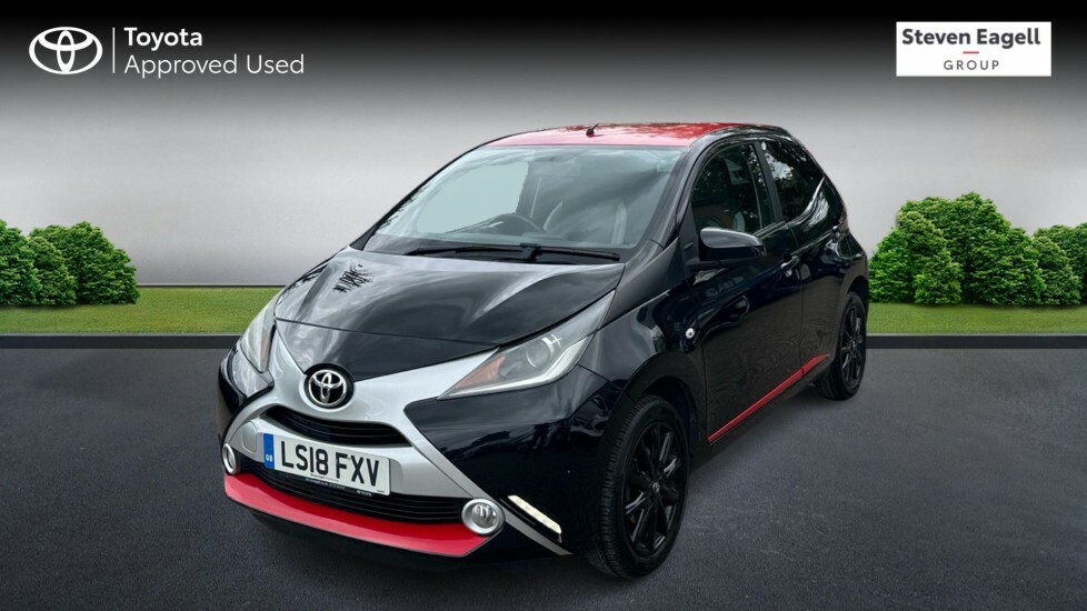 Toyota Aygo 1.0 Vvt-i X-press X-shift Euro 6 LS18FXV Black #3