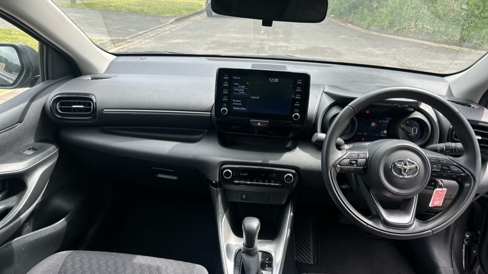 Toyota Yaris 1.5 Vvt-h Design E-cvt Euro 6 Ss BF72NZC Grey #6