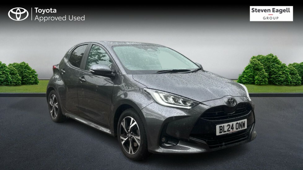 Toyota Yaris 1.5 Vvt-h Design E-cvt Euro 6 Ss Grey