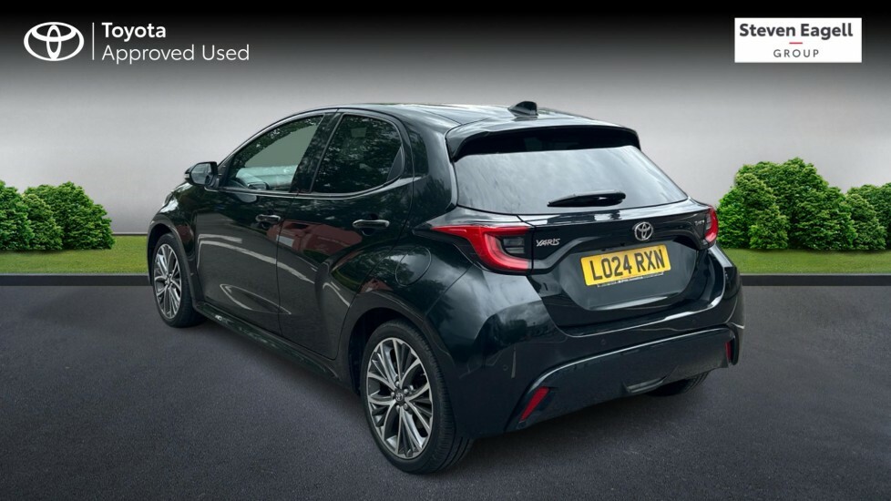 Toyota Yaris 1.5 Vvt-h Excel Hatchback Hybrid E-cvt LO24RXN Black #4