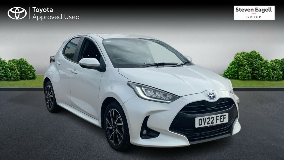 Toyota Yaris 1.5 Vvt-h Design E-cvt Euro 6 Ss White