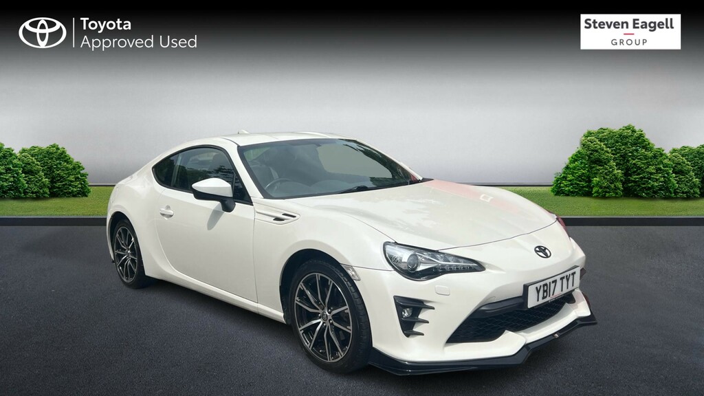 Toyota GT86 2.0 Boxer D-4s Pro Euro 6 White