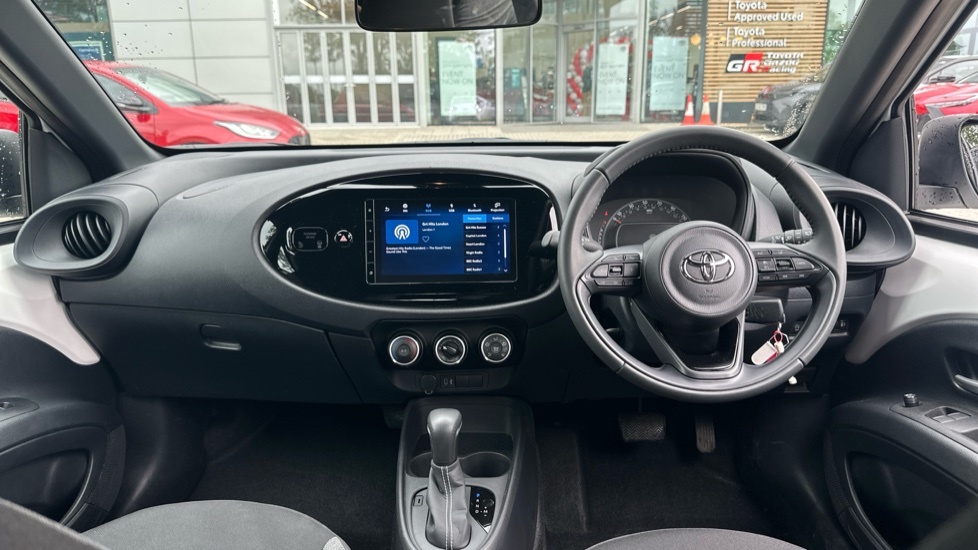 Toyota Aygo X 1.0 Vvt-i Pure X-shift Euro 6 Ss GU74EOE White #6
