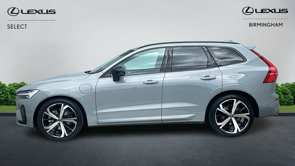 Volvo XC60 2.0H T8 Recharge 18.8Kwh Ultimate Dark Awd Eu BL24FPG Grey #3
