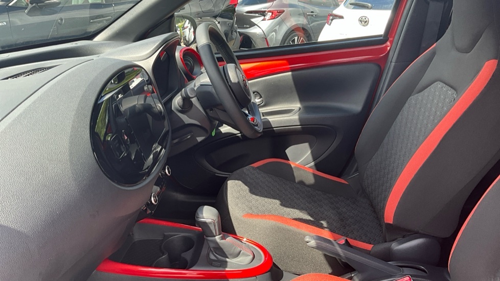 Toyota Aygo X 1.0 Vvt-i Edge Hatchback X-shift Euro 6 GK24FSN Red #5
