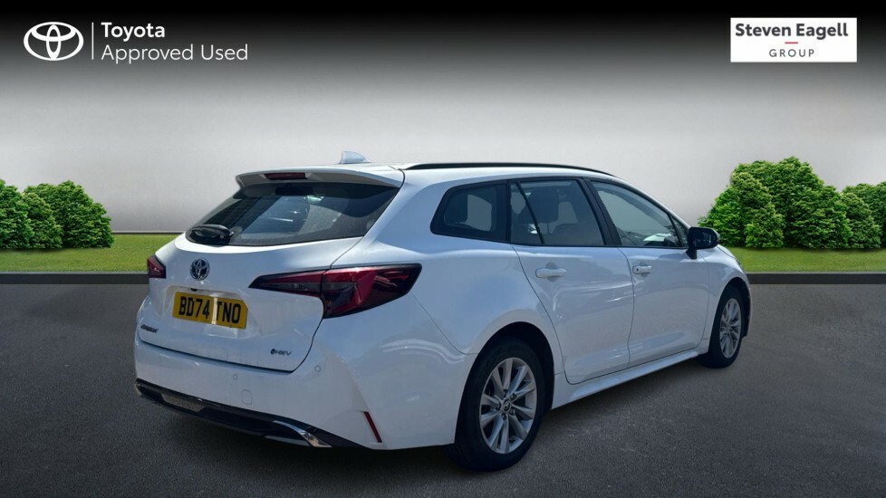 Toyota Corolla 1.8 Vvt-h Icon Touring Sports Cvt Euro 6 Ss BD74TNO White #2